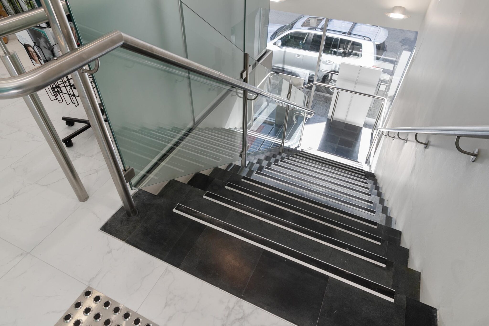 PRINT 919 Hay Street, Perth 27