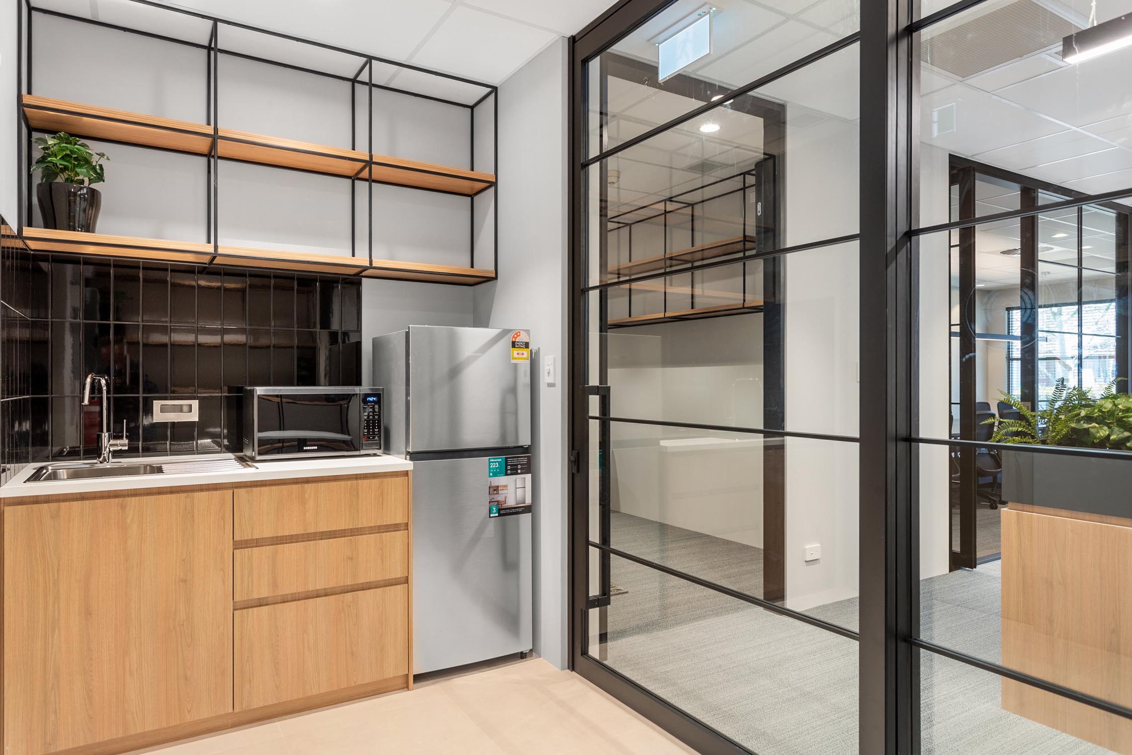 PRINT 98 Lake Street Northbridge 01