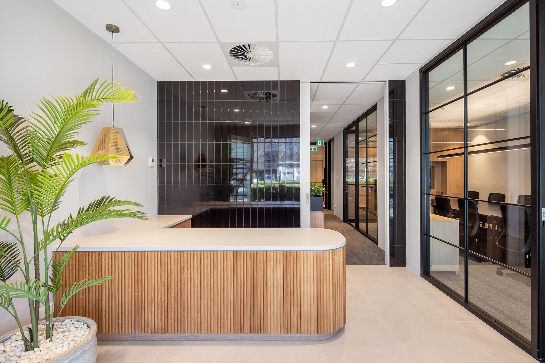 PRINT 98 Lake Street Northbridge 08