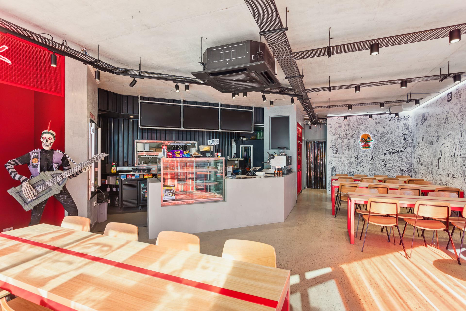 WEB 110 Robinson Avenue Burger Freak Belmont 6