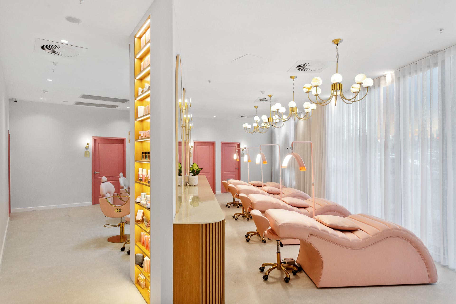 Luxury fiout of Posh Deluxe which features pale pink recliners.