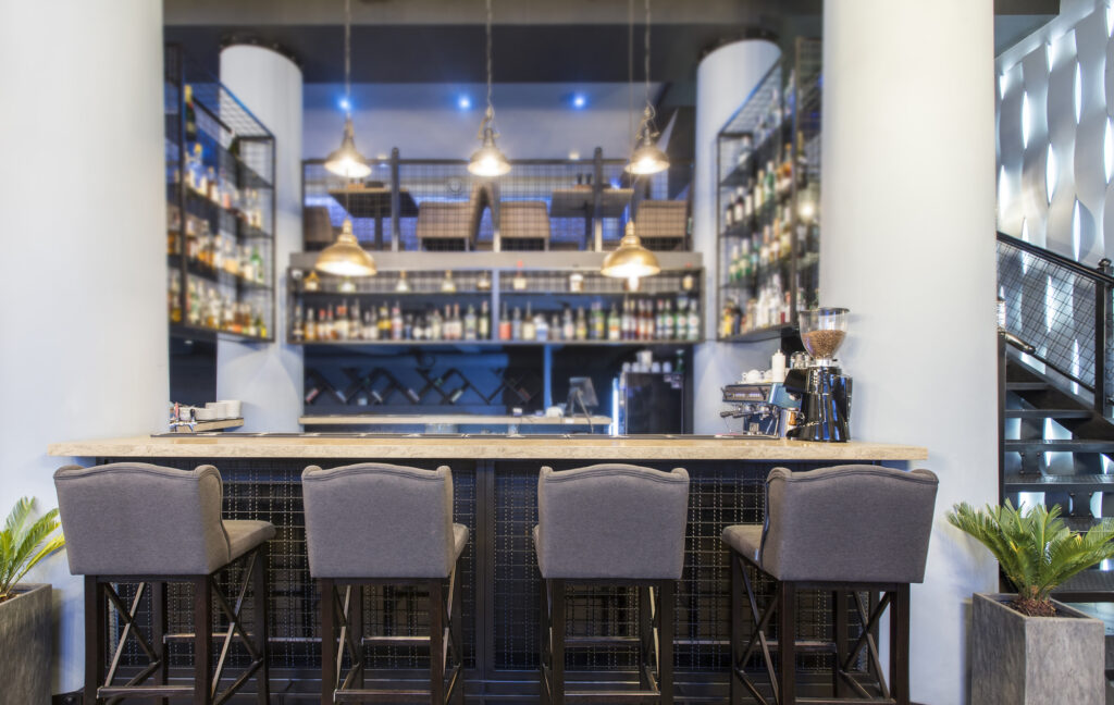 Ideas for creating a modern space with your bar fitout