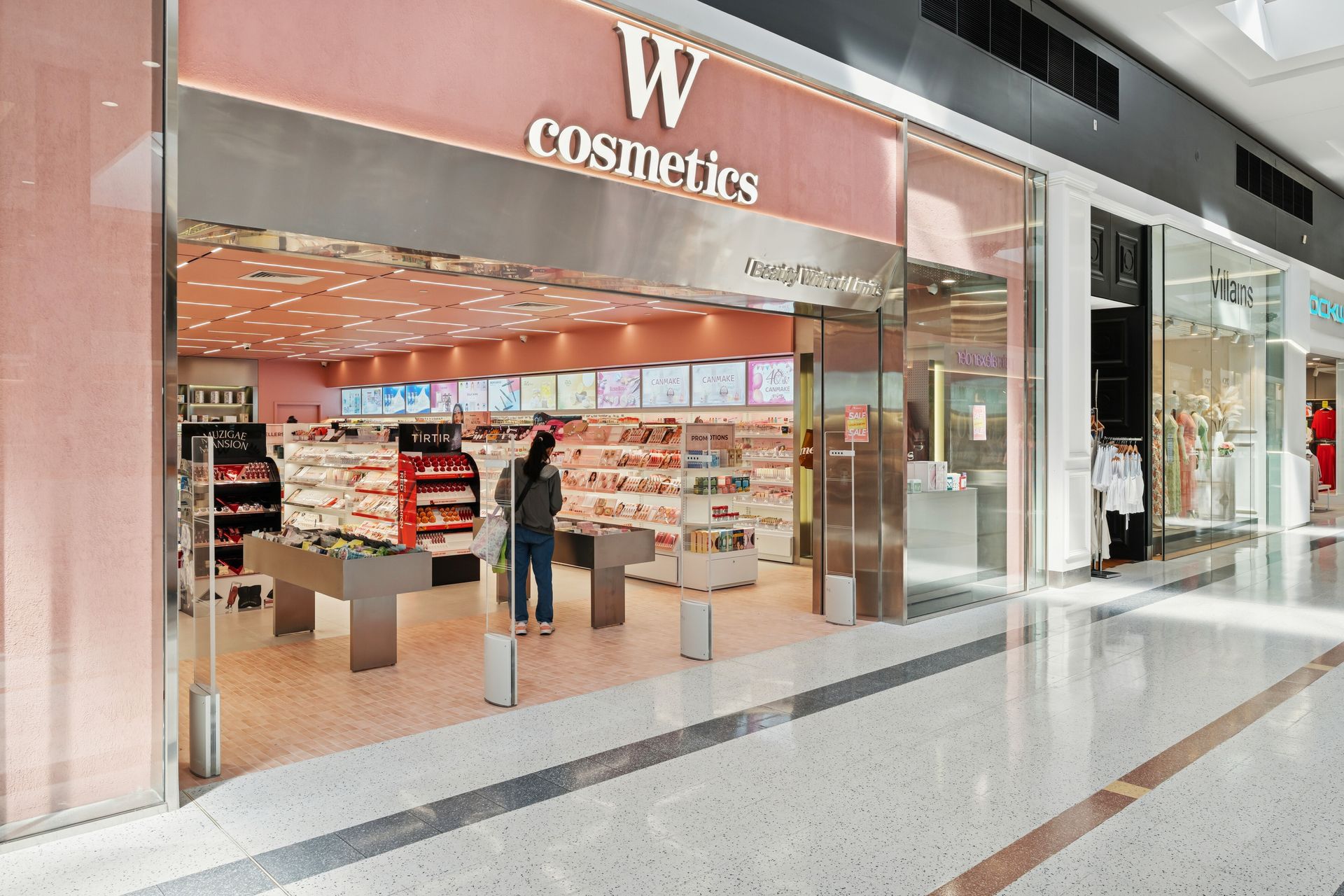 Corner of Marmion, Whitfords Ave, Hillarys 1