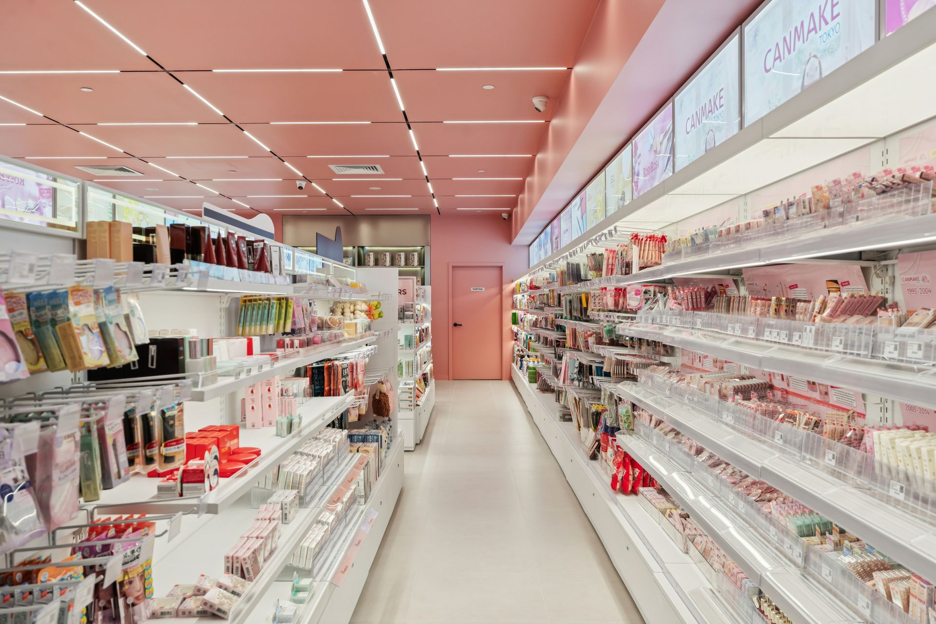 Corner of Marmion, Whitfords Ave, Hillarys 3